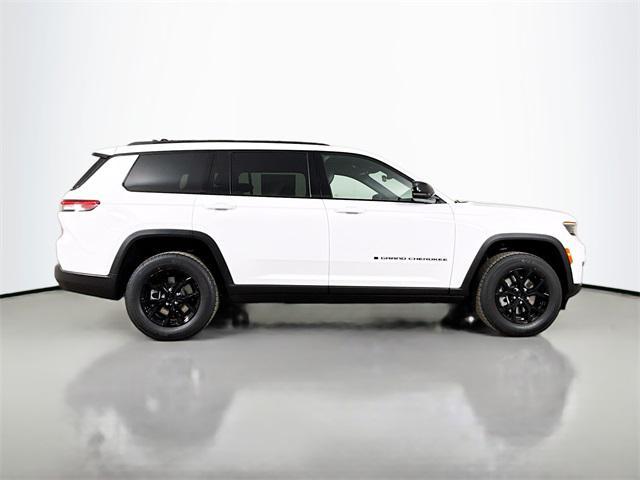 new 2025 Jeep Grand Cherokee L car, priced at $41,930