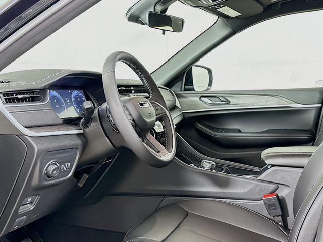 new 2025 Jeep Grand Cherokee car, priced at $45,849