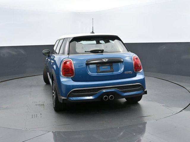 used 2022 MINI Hardtop car, priced at $25,998