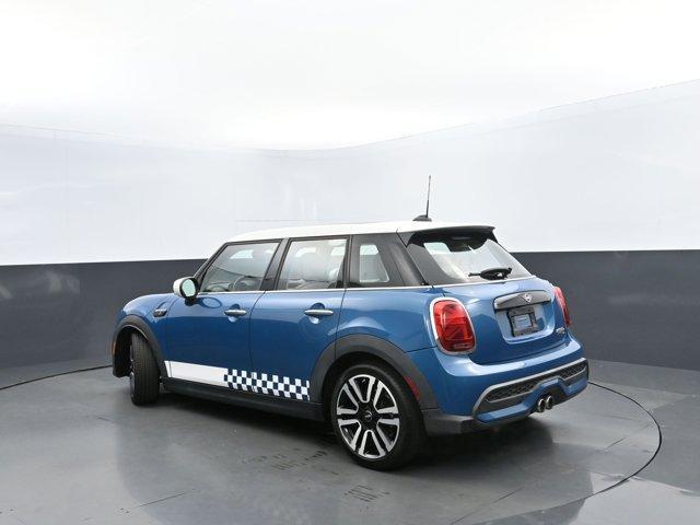 used 2022 MINI Hardtop car, priced at $25,998