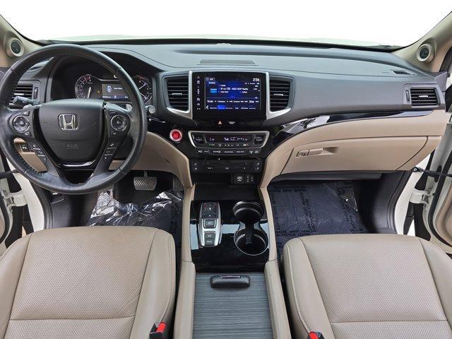 used 2017 Honda Pilot car, priced at $23,997