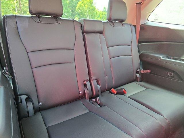used 2022 Honda Pilot car, priced at $36,182
