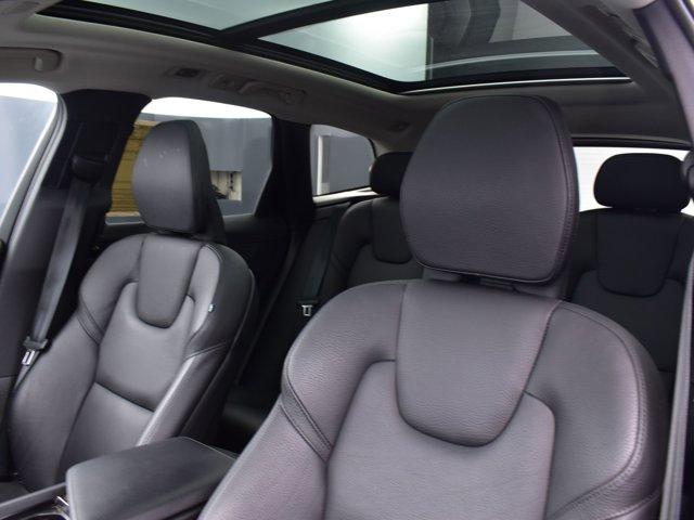 used 2021 Volvo XC60 car, priced at $27,888