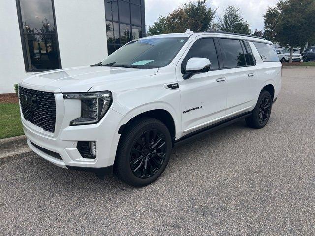 used 2022 GMC Yukon XL car, priced at $57,369
