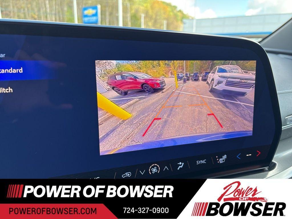 new 2026 Chevrolet Traverse car, priced at $45,415
