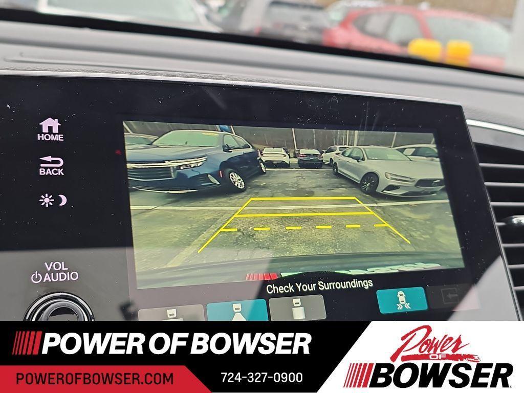 used 2020 Honda Pilot car, priced at $25,136