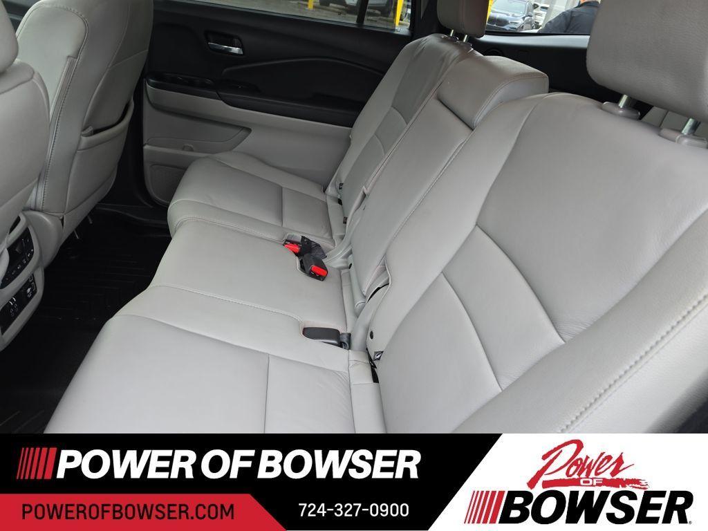 used 2020 Honda Pilot car, priced at $25,136