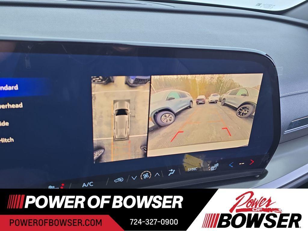 new 2026 Chevrolet Traverse car, priced at $49,630