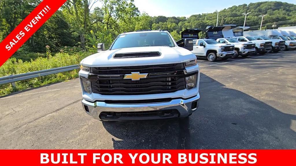 new 2024 Chevrolet Silverado 3500 car, priced at $66,607