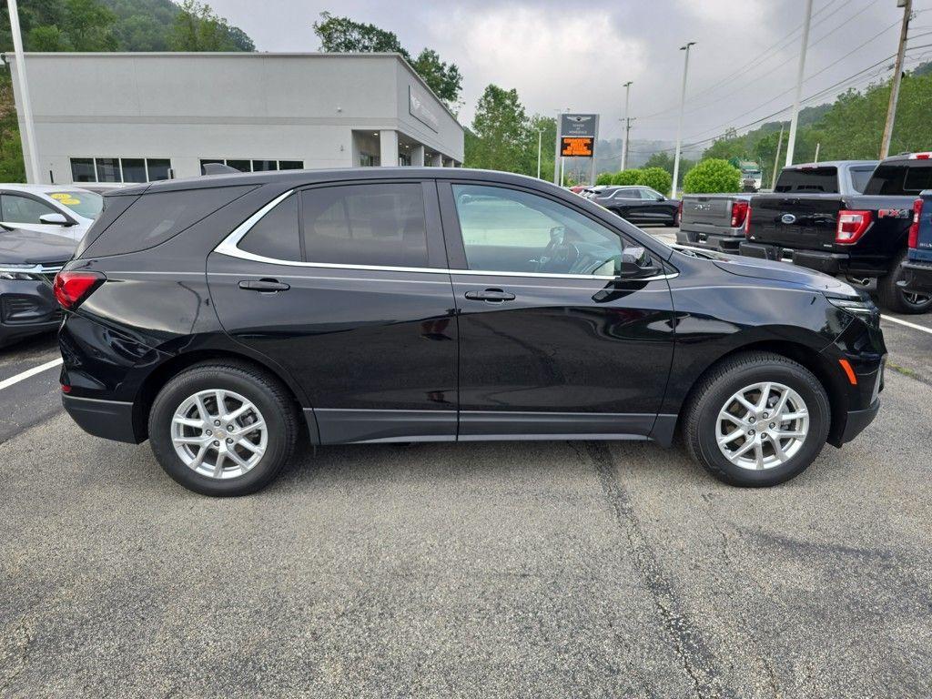 used 2023 Chevrolet Equinox car, priced at $22,757
