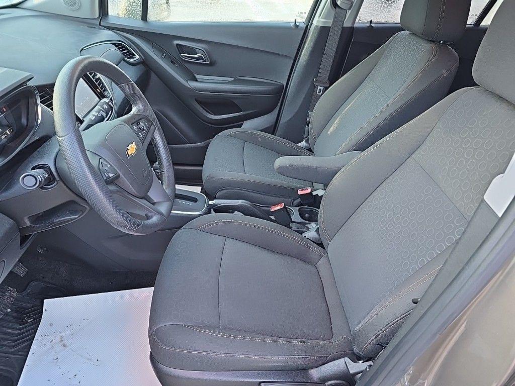 used 2022 Chevrolet Trax car, priced at $18,353