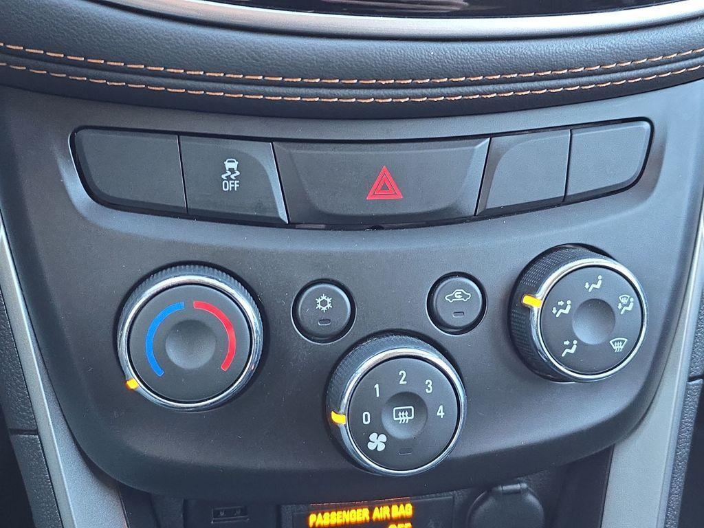 used 2022 Chevrolet Trax car, priced at $18,159