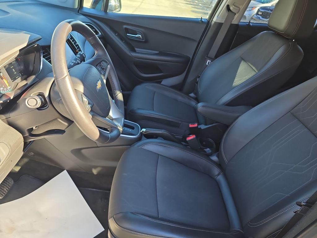 used 2022 Chevrolet Trax car, priced at $18,159