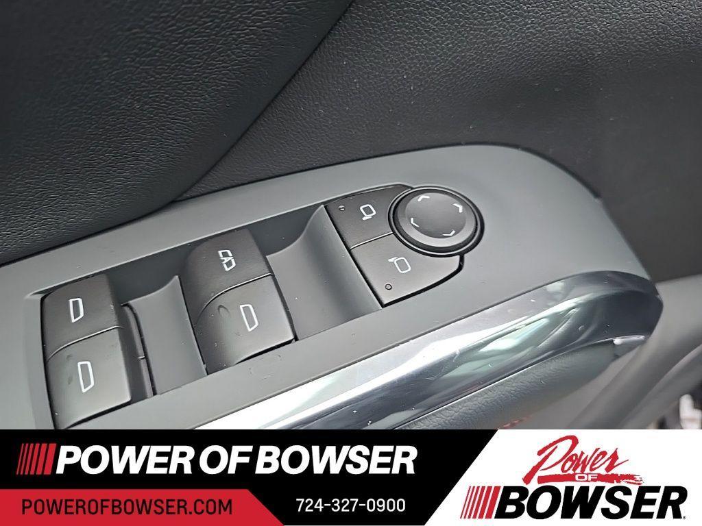 new 2026 Chevrolet Traverse car, priced at $54,419