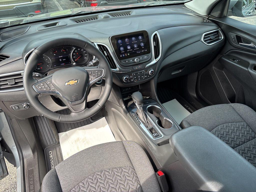 used 2024 Chevrolet Equinox car, priced at $24,369
