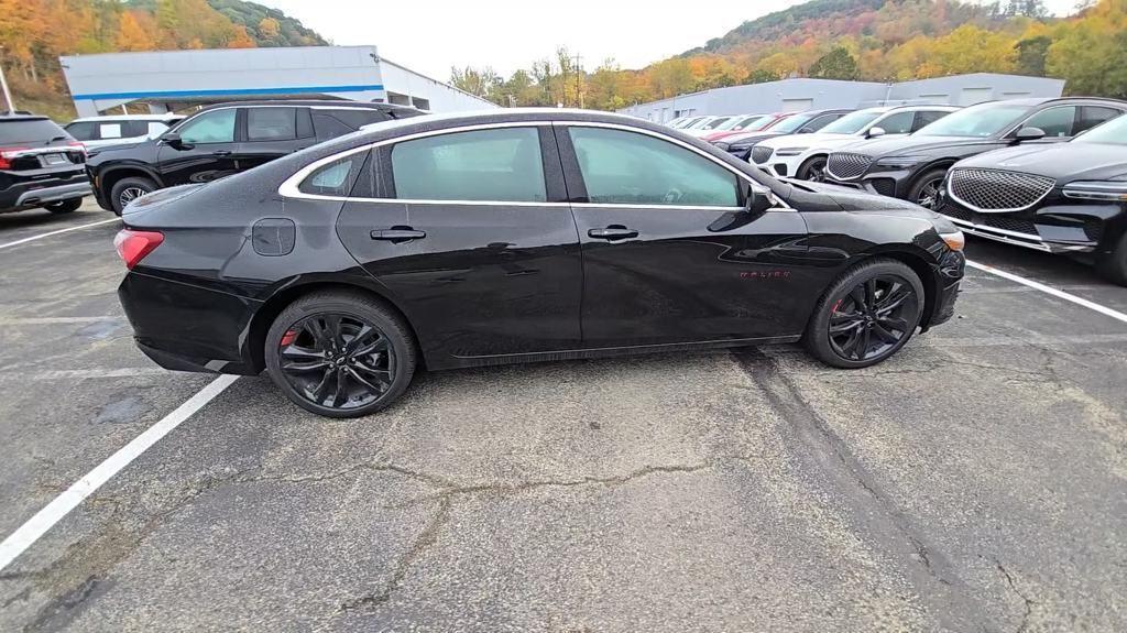 new 2025 Chevrolet Malibu car, priced at $31,065