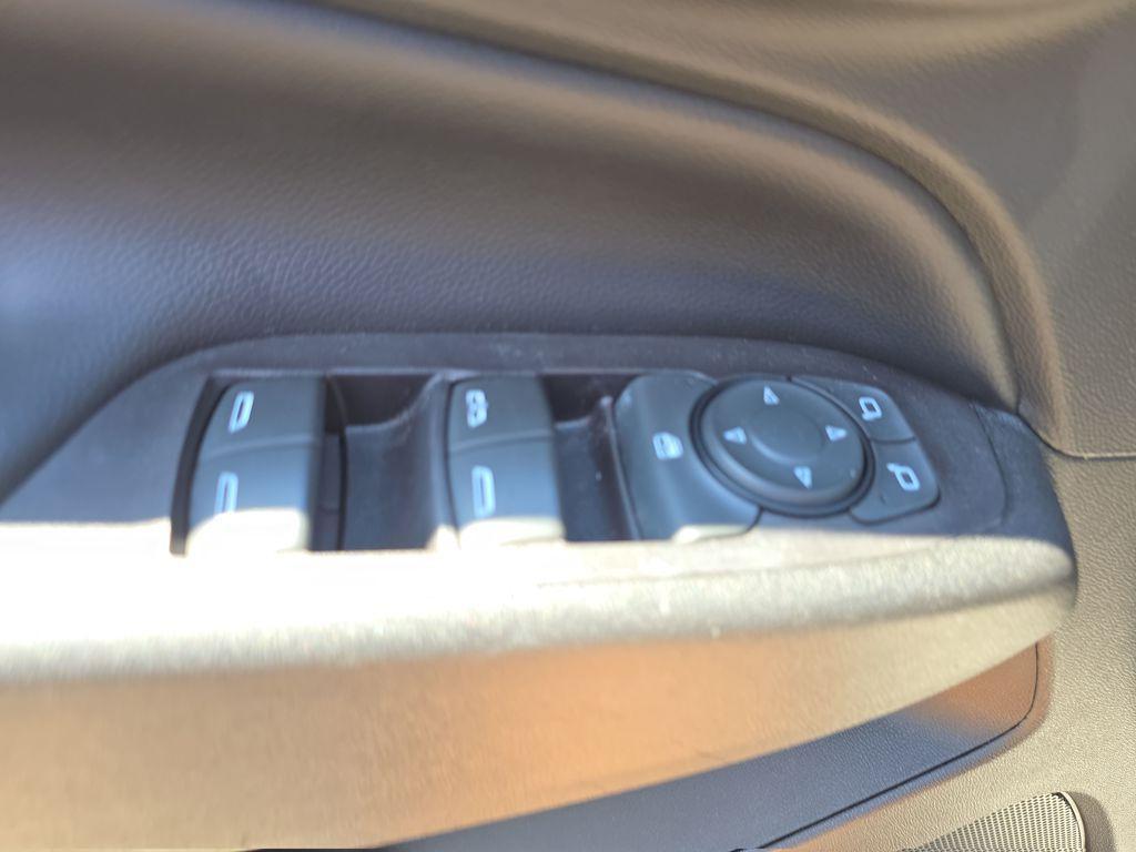 used 2019 Chevrolet Equinox car, priced at $18,169