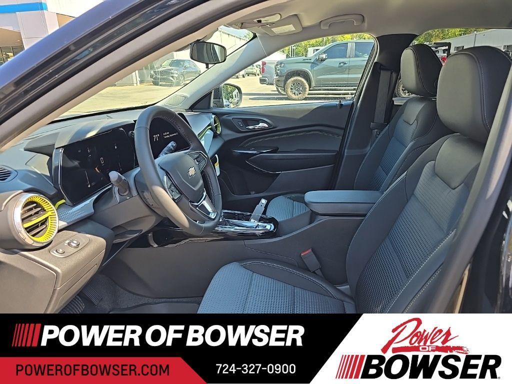 new 2025 Chevrolet Trax car, priced at $25,180