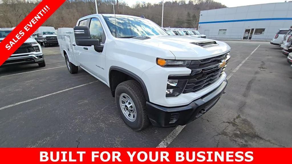 new 2025 Chevrolet Silverado 3500 car, priced at $69,167