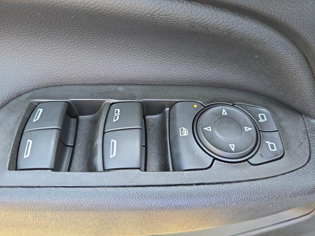 used 2020 Chevrolet Equinox car, priced at $19,985