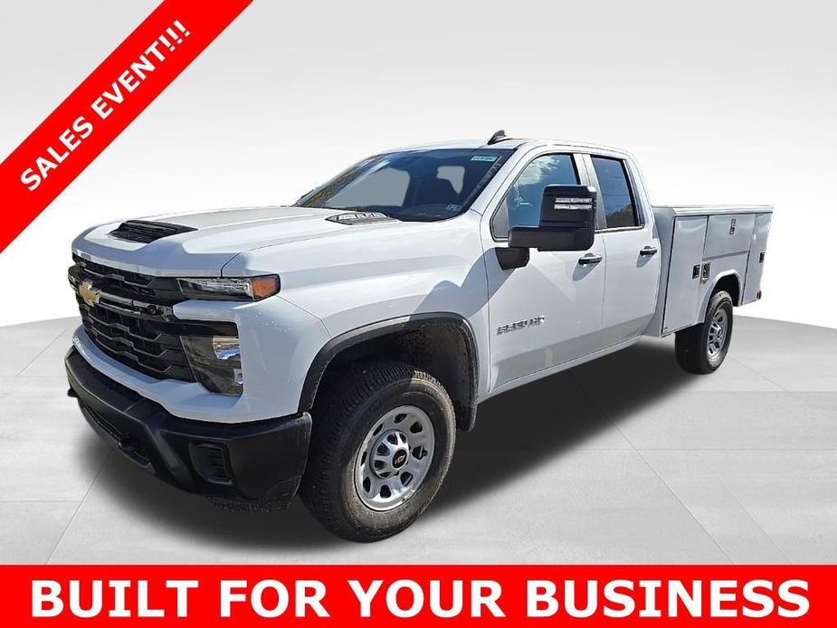 new 2025 Chevrolet Silverado 3500 car, priced at $66,558