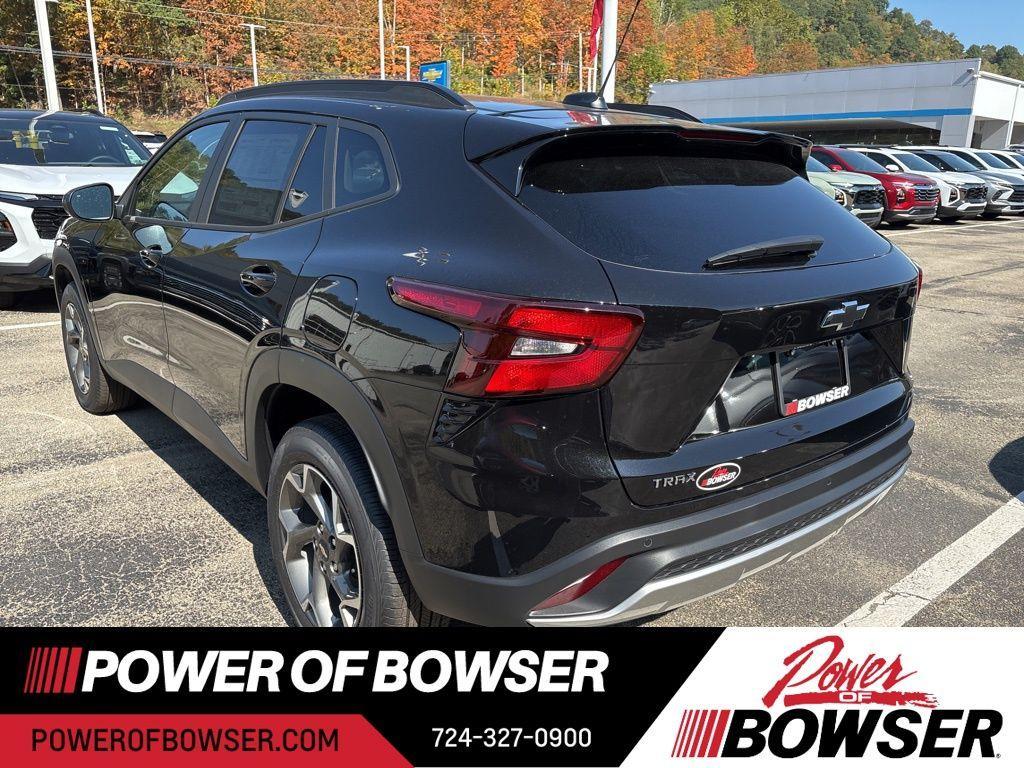 new 2025 Chevrolet Trax car, priced at $25,180