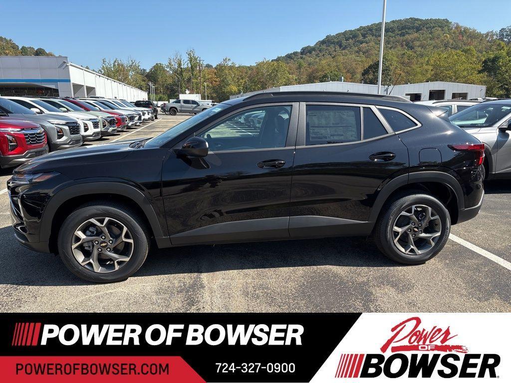new 2025 Chevrolet Trax car, priced at $25,180