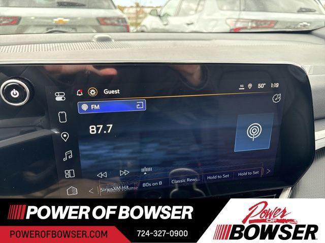 new 2026 Chevrolet Equinox car, priced at $33,906