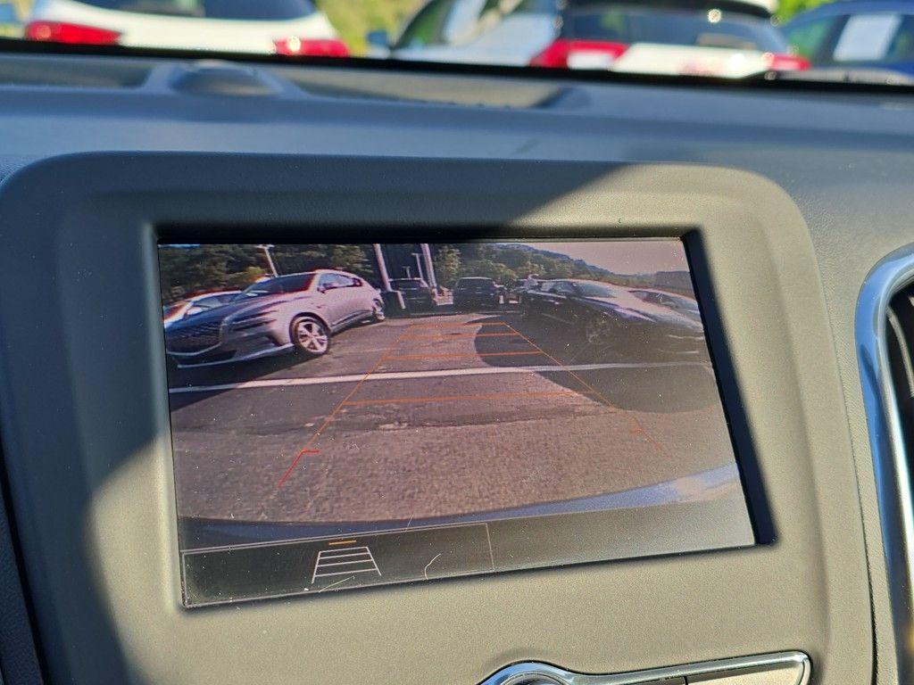 used 2022 Chevrolet Equinox car, priced at $20,945