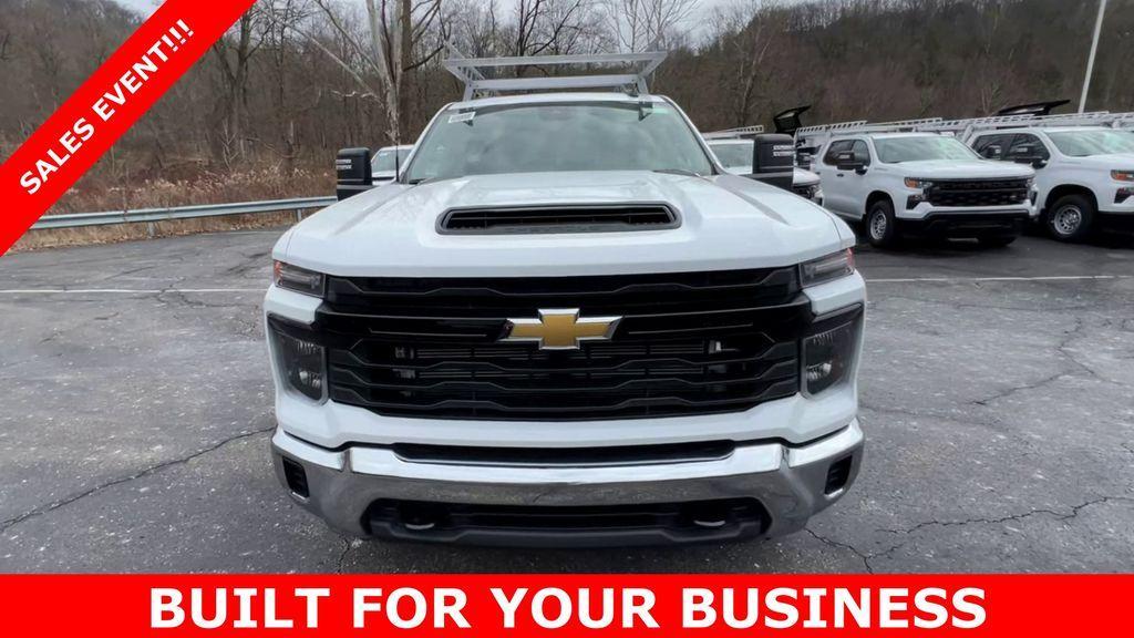 new 2024 Chevrolet Silverado 2500 car, priced at $70,073