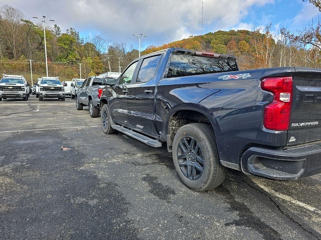 used 2022 Chevrolet Silverado 1500 car, priced at $30,369