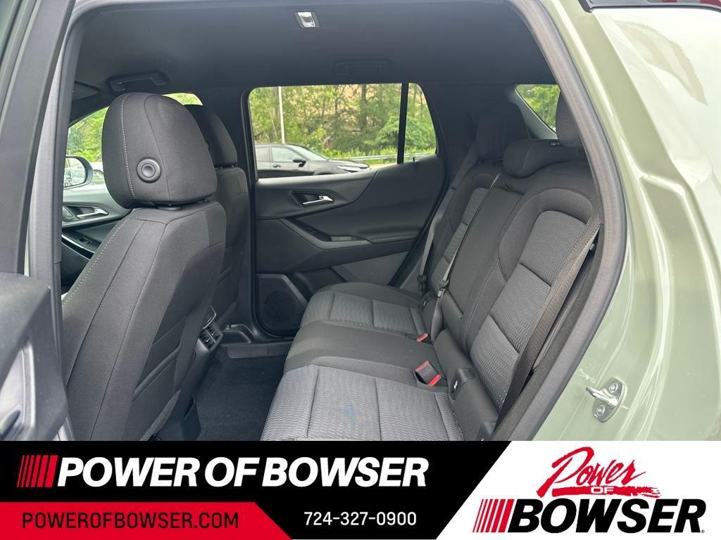 new 2026 Chevrolet Equinox car, priced at $30,933