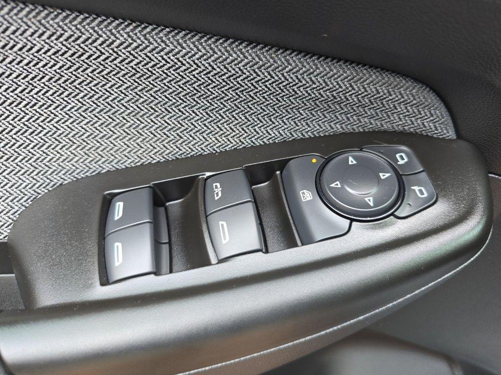 used 2024 Chevrolet TrailBlazer car, priced at $23,857