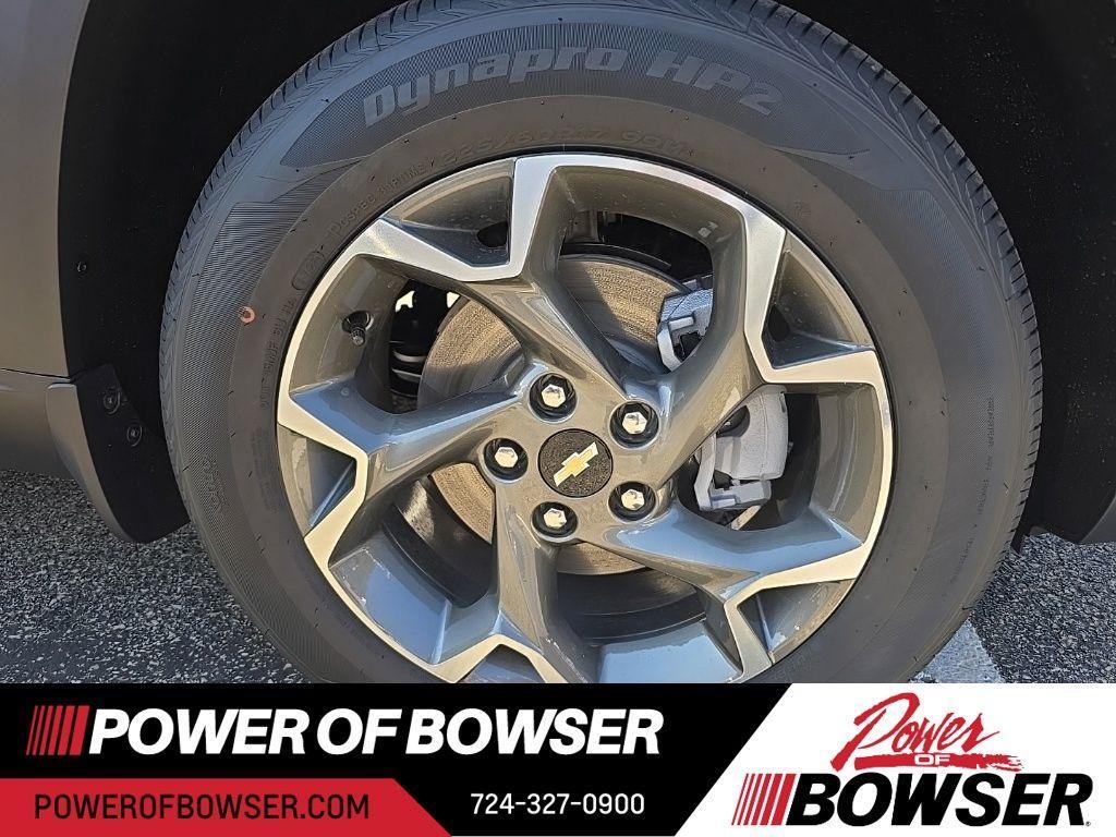 new 2025 Chevrolet Trax car, priced at $25,070