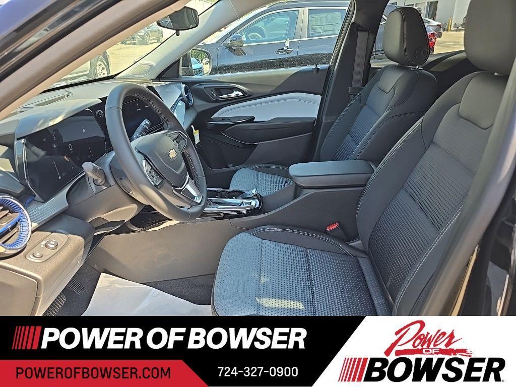 new 2025 Chevrolet Trax car, priced at $25,070