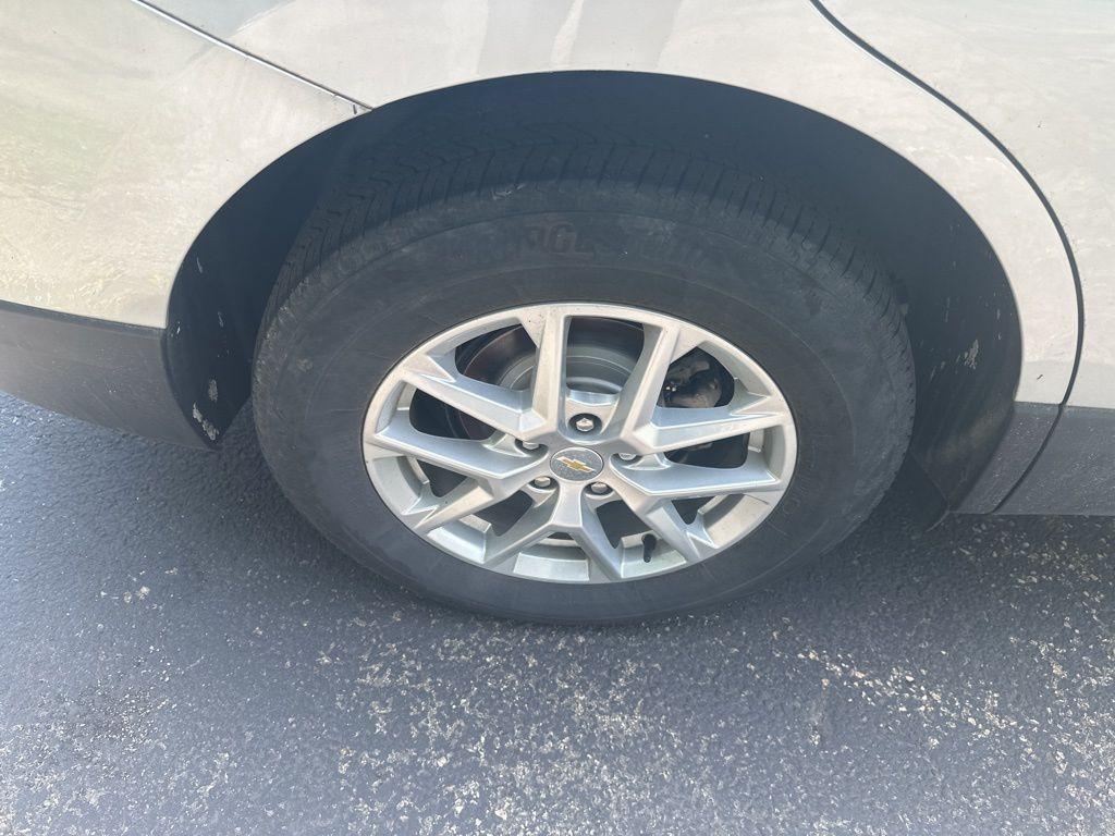 used 2022 Chevrolet Equinox car, priced at $22,955