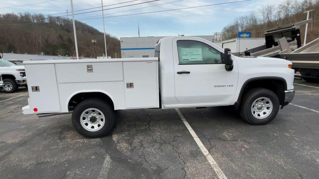 new 2024 Chevrolet Silverado 3500 car, priced at $61,574