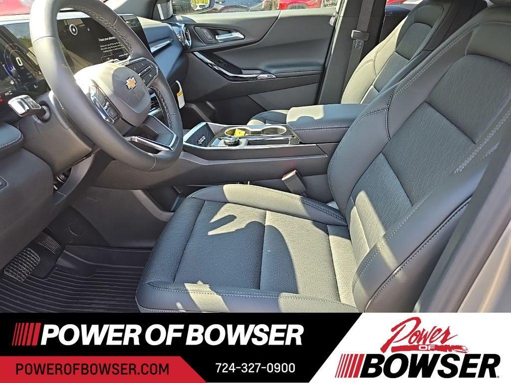 new 2026 Chevrolet Equinox car, priced at $32,799
