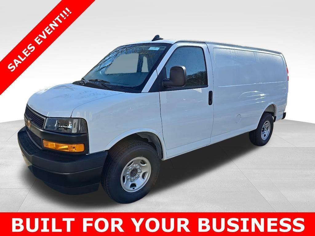 new 2025 Chevrolet Express 2500 car, priced at $45,135