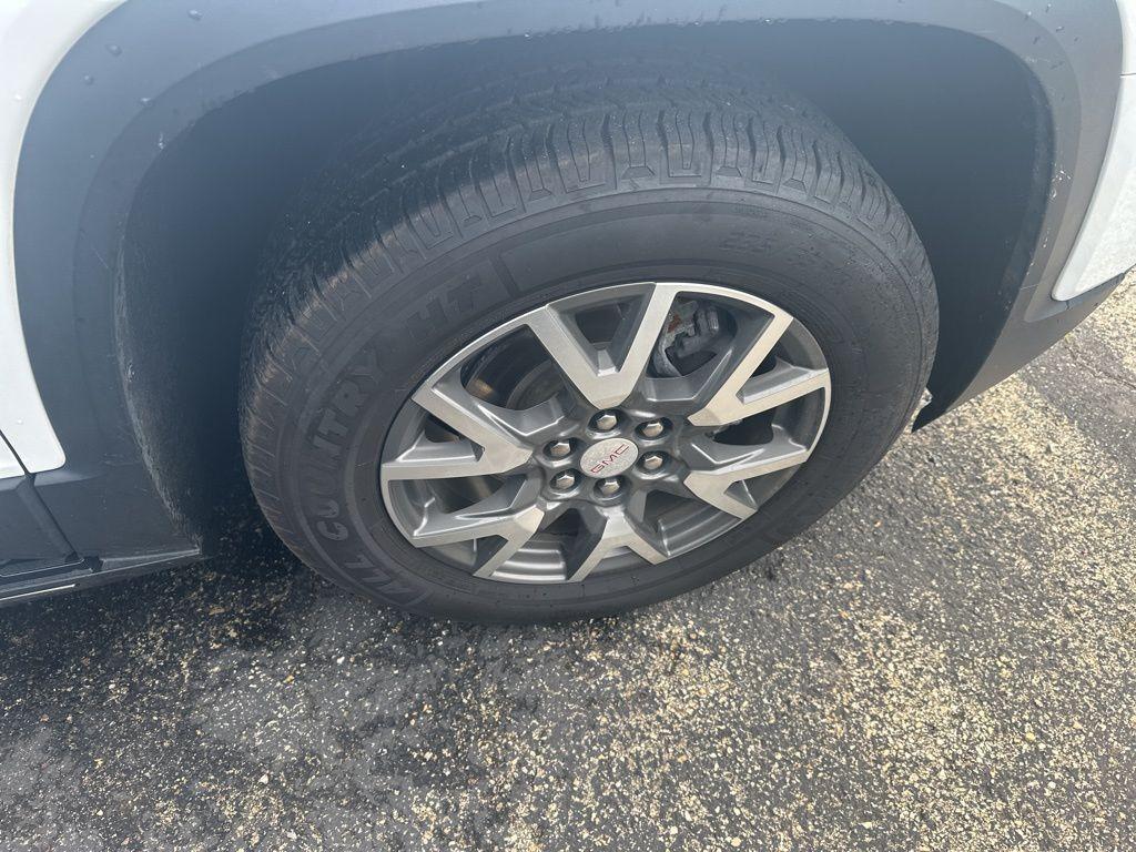 used 2023 GMC Acadia car, priced at $27,498
