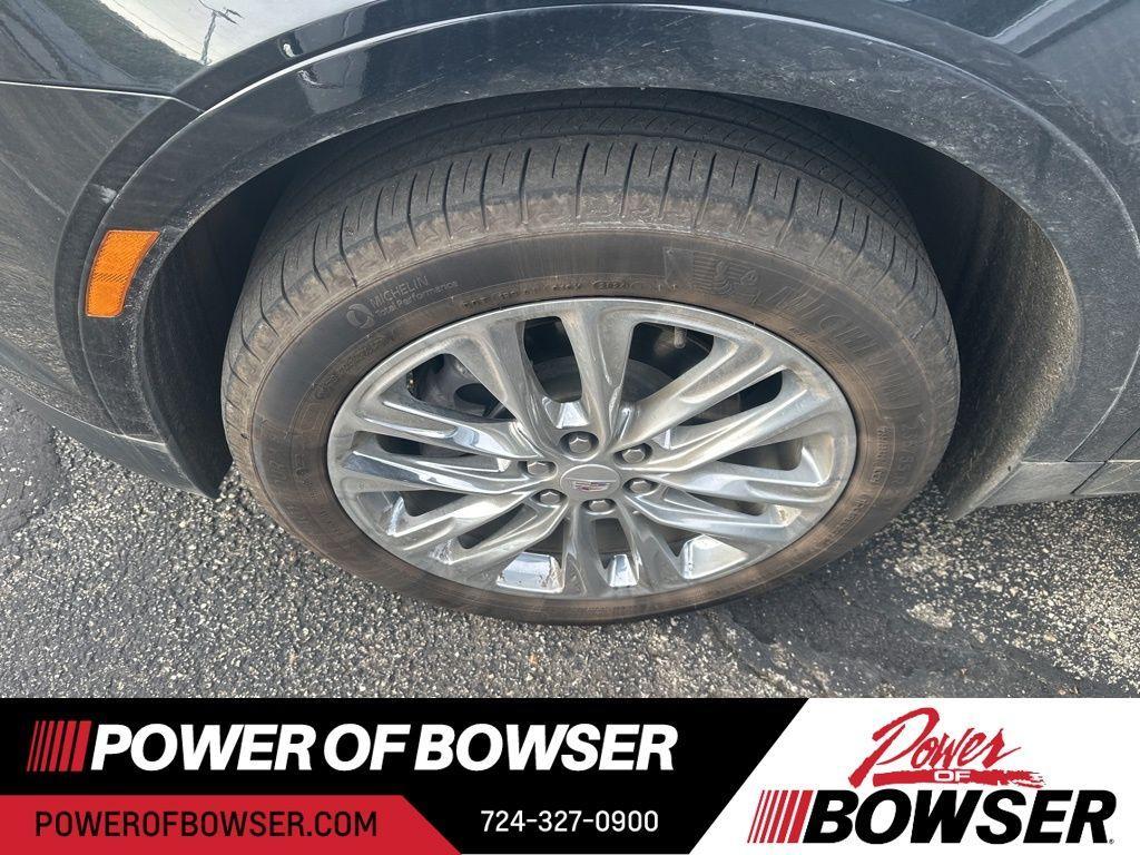 used 2022 Cadillac XT5 car, priced at $28,582