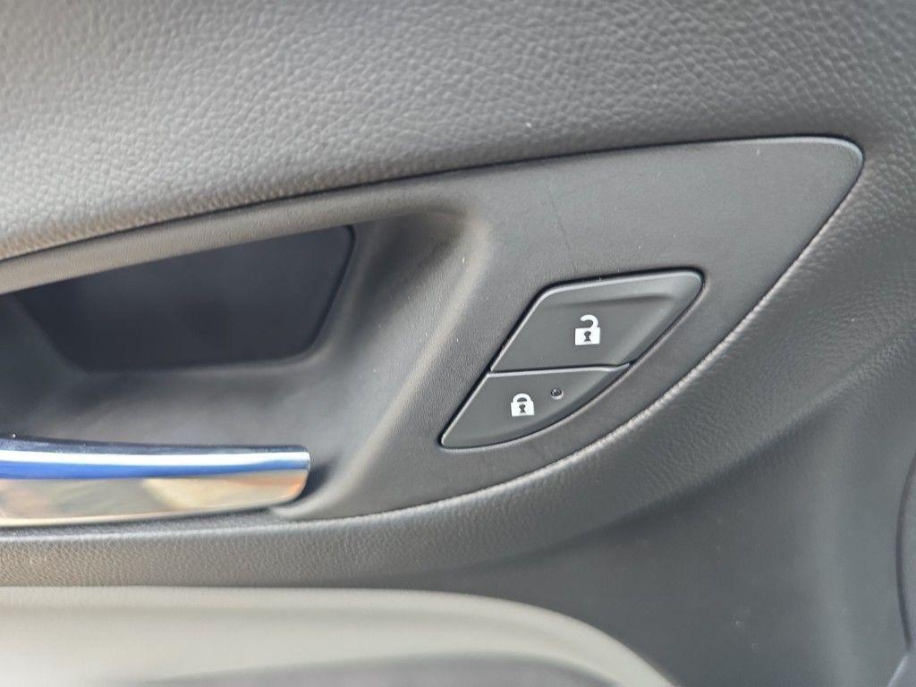 used 2020 Chevrolet Equinox car, priced at $19,498