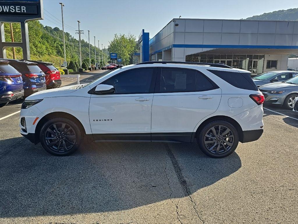 used 2022 Chevrolet Equinox car, priced at $24,936
