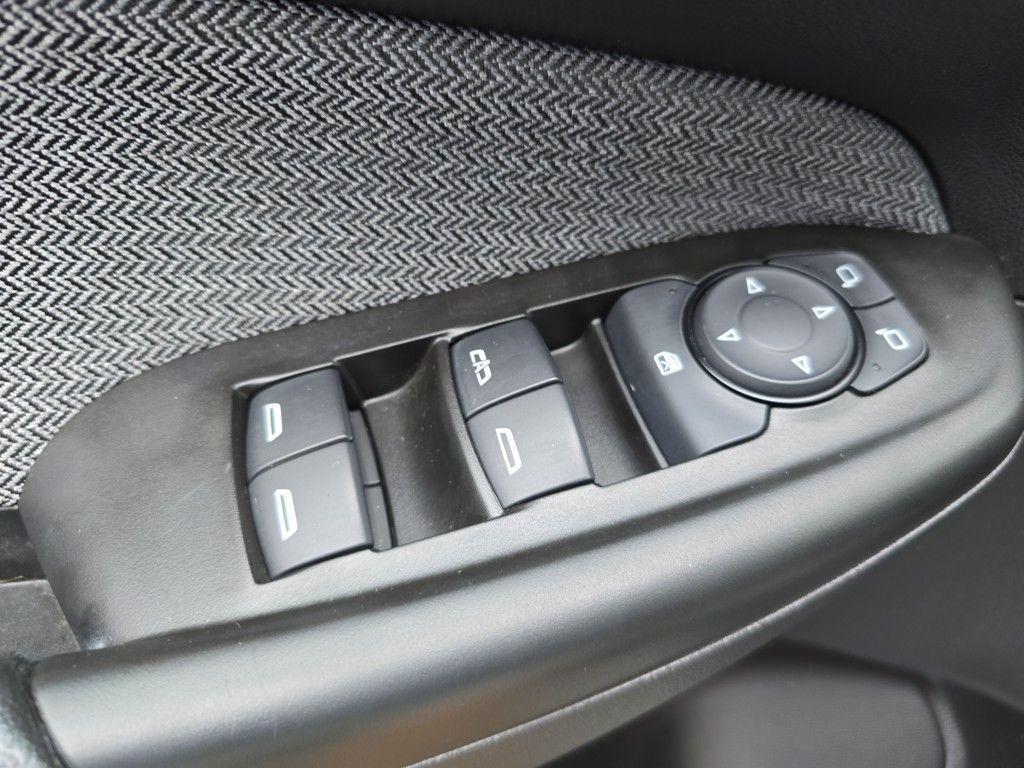 used 2023 Chevrolet TrailBlazer car, priced at $21,845