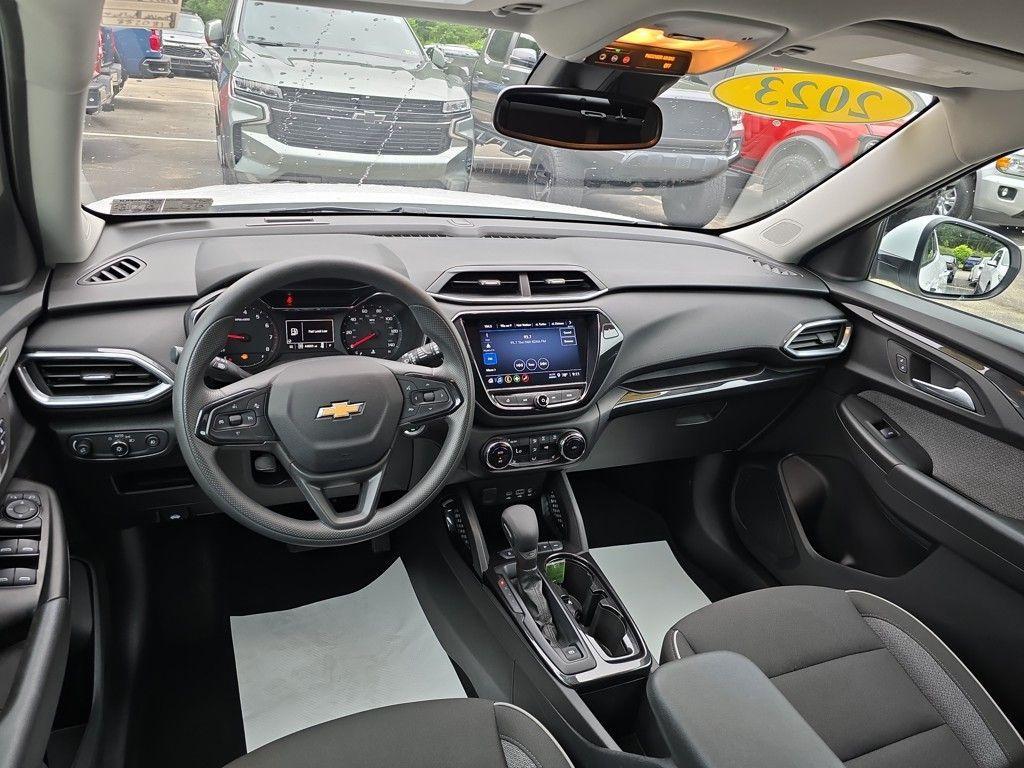 used 2023 Chevrolet TrailBlazer car, priced at $21,845