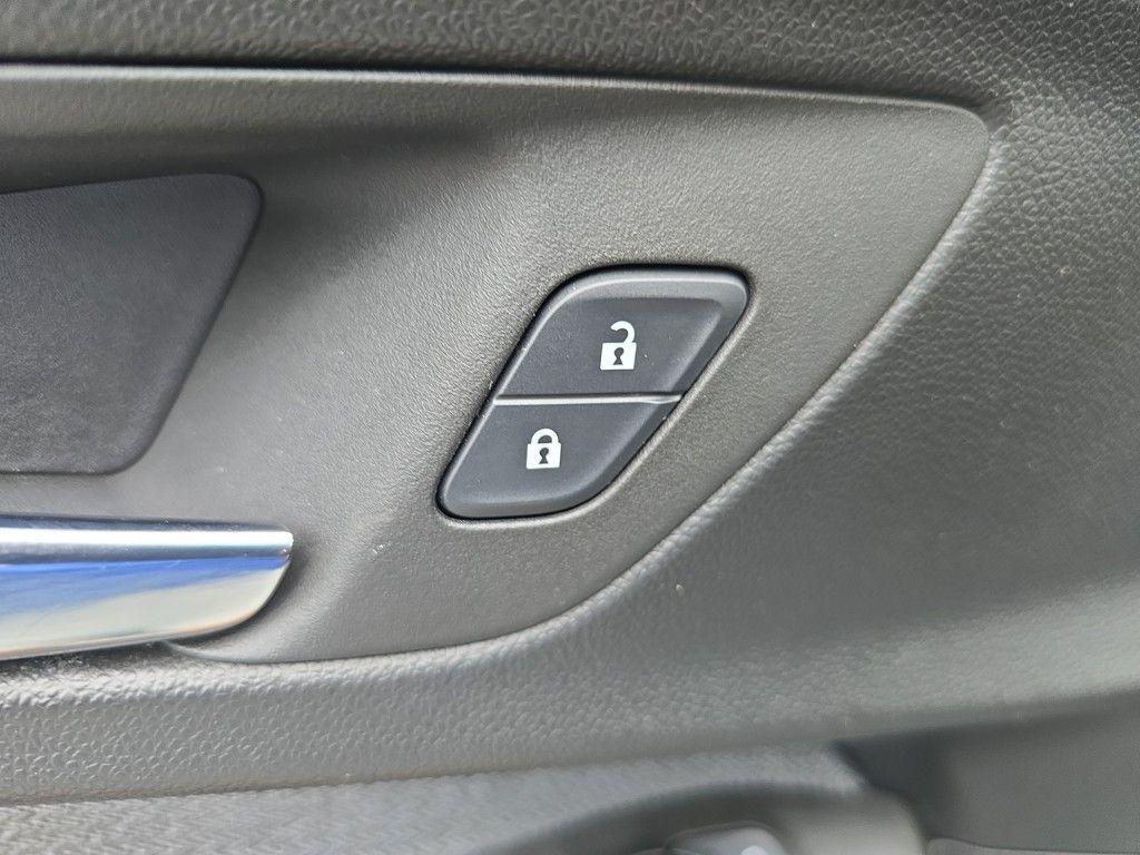 used 2023 Chevrolet TrailBlazer car, priced at $21,845