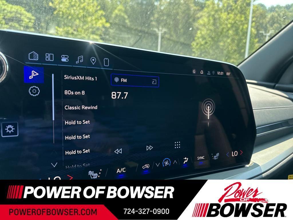 new 2026 Chevrolet Traverse car, priced at $45,617