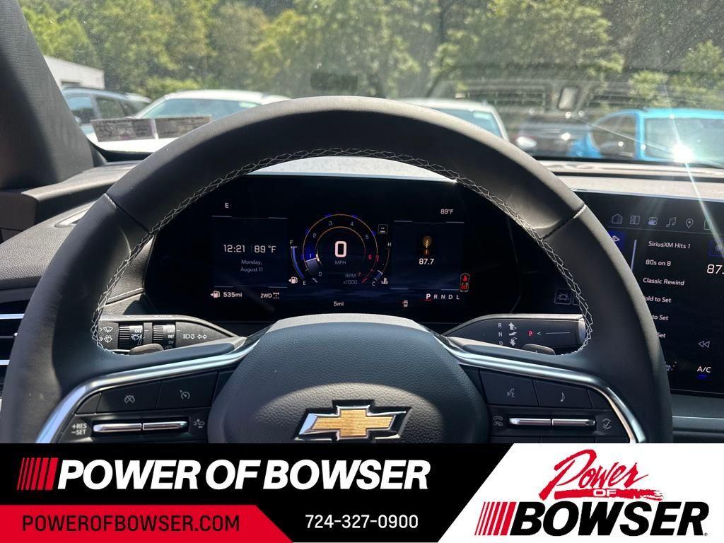 new 2026 Chevrolet Traverse car, priced at $45,617