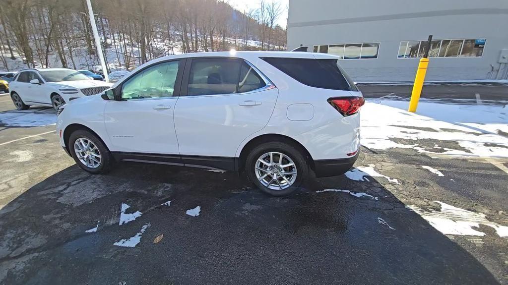 used 2022 Chevrolet Equinox car, priced at $22,440