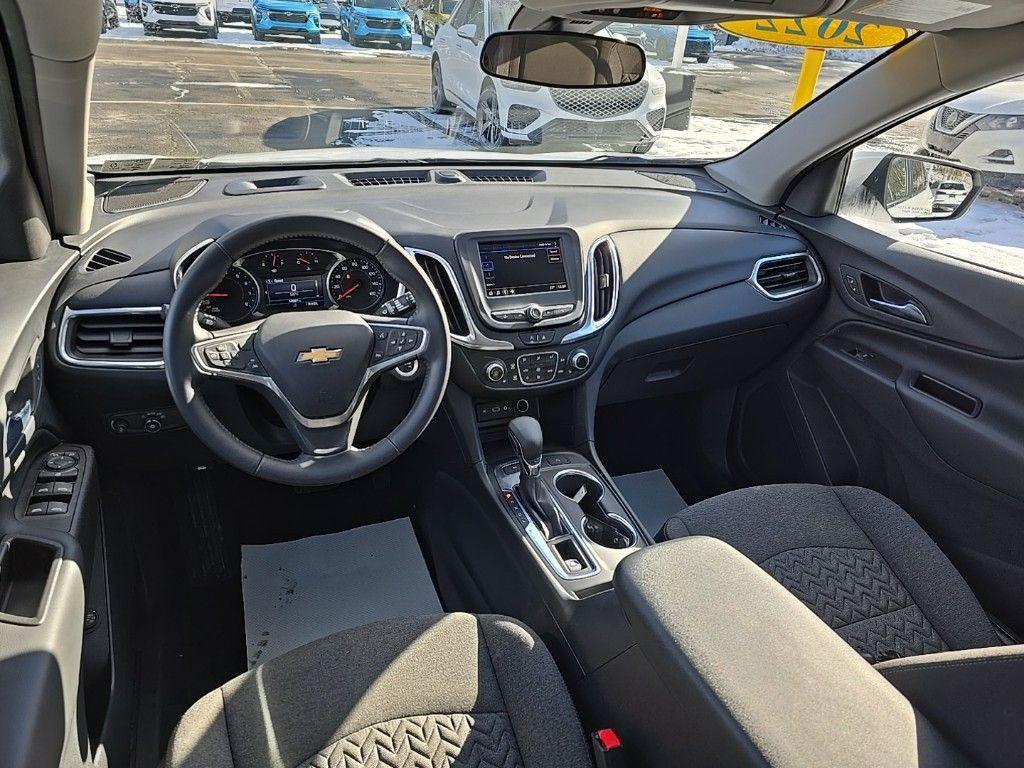 used 2022 Chevrolet Equinox car, priced at $22,440